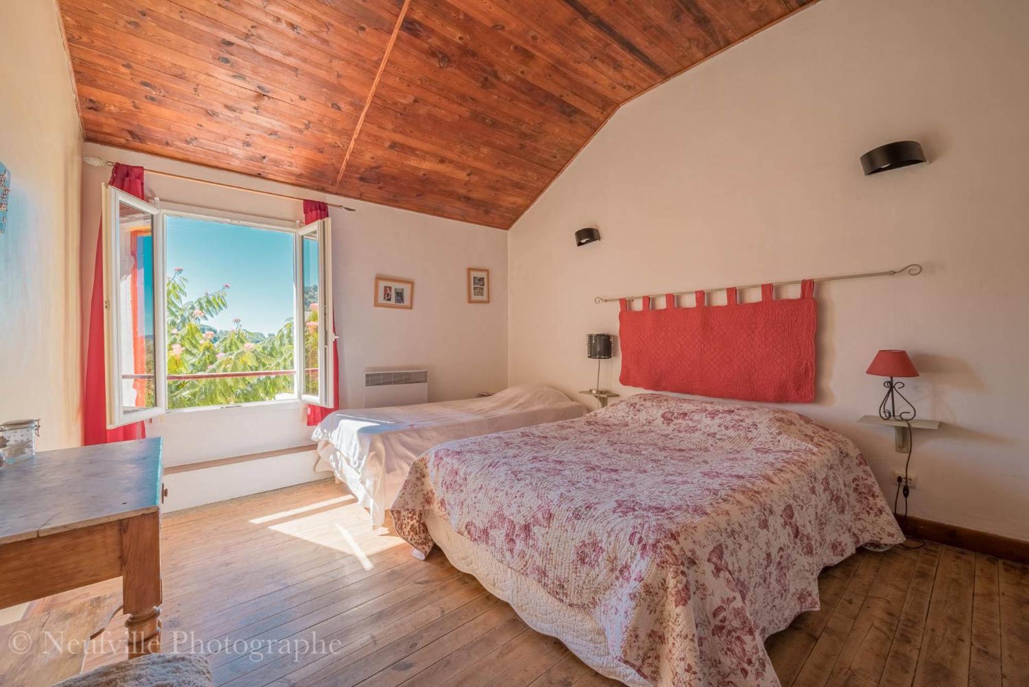 L'Oustaou Du Luberon Et Spa Villelaure Dış mekan fotoğraf