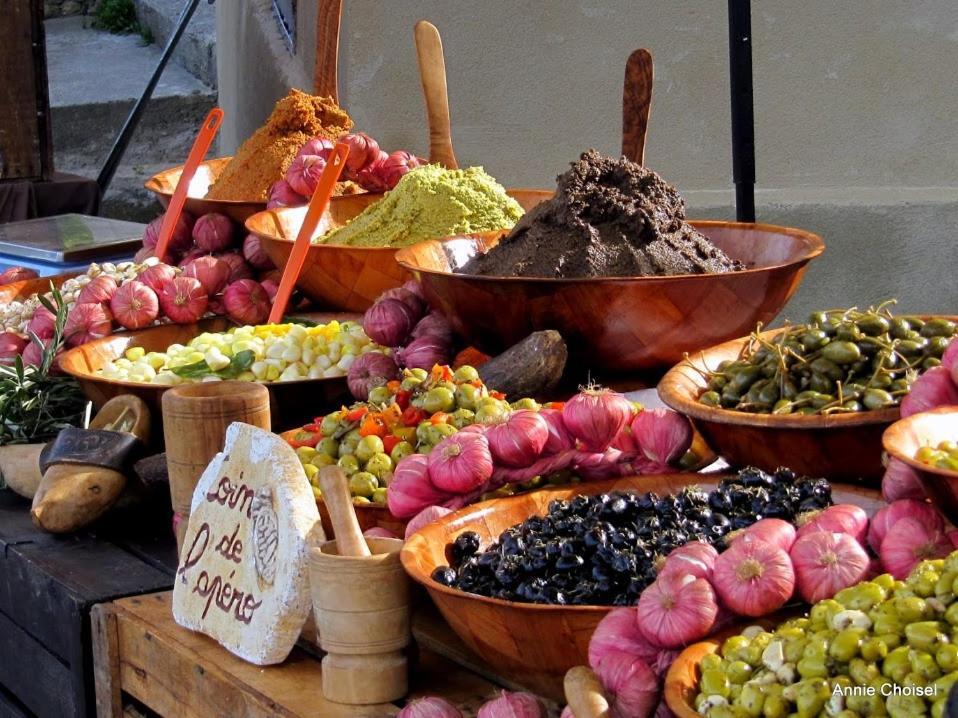 L'Oustaou Du Luberon Et Spa Villelaure Dış mekan fotoğraf