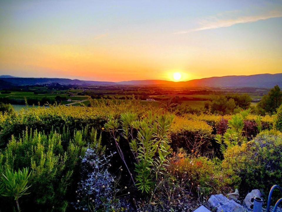 L'Oustaou Du Luberon Et Spa Villelaure Dış mekan fotoğraf