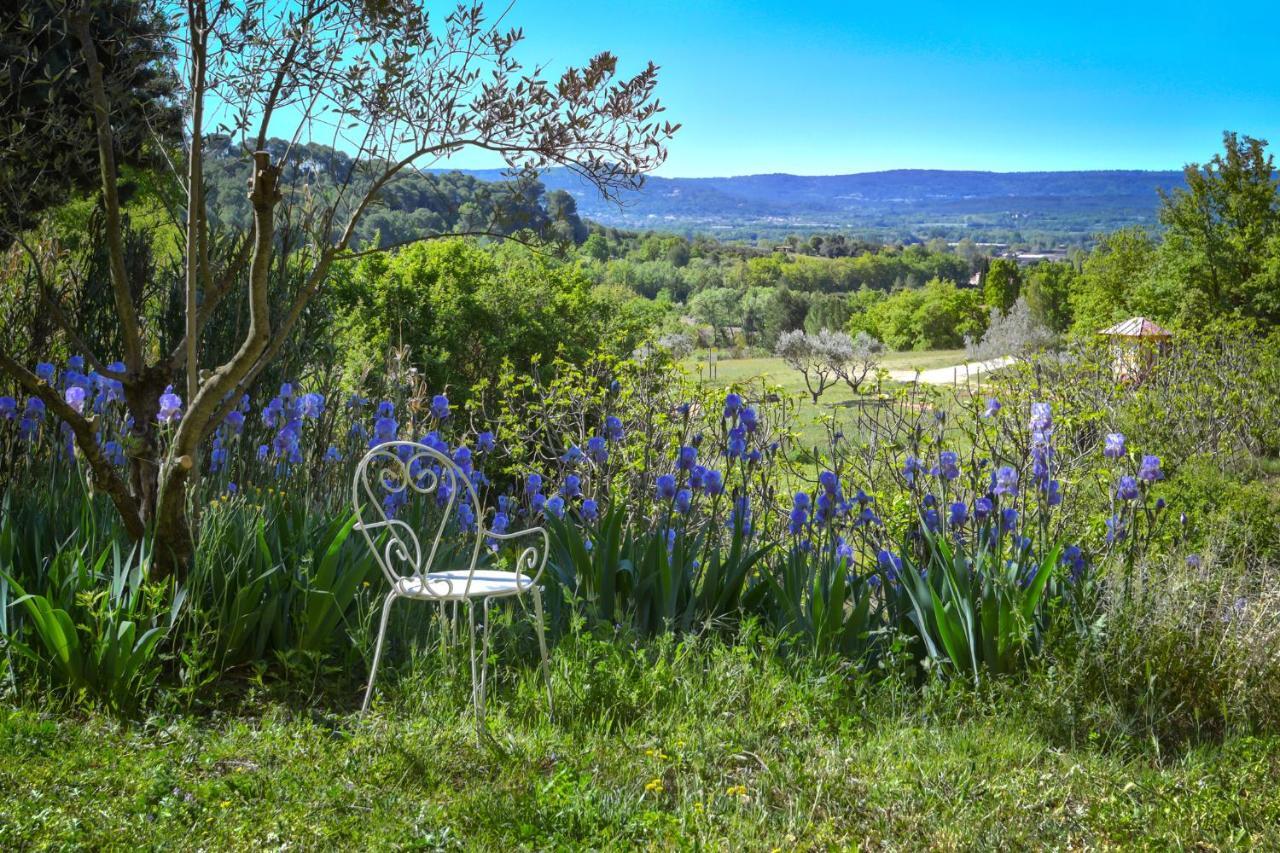 L'Oustaou Du Luberon Et Spa Villelaure Dış mekan fotoğraf